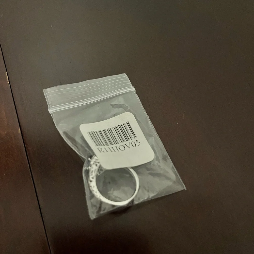 Fragrant Jewels House of Voodoo Collector’s Ring - Picture 2 of 4